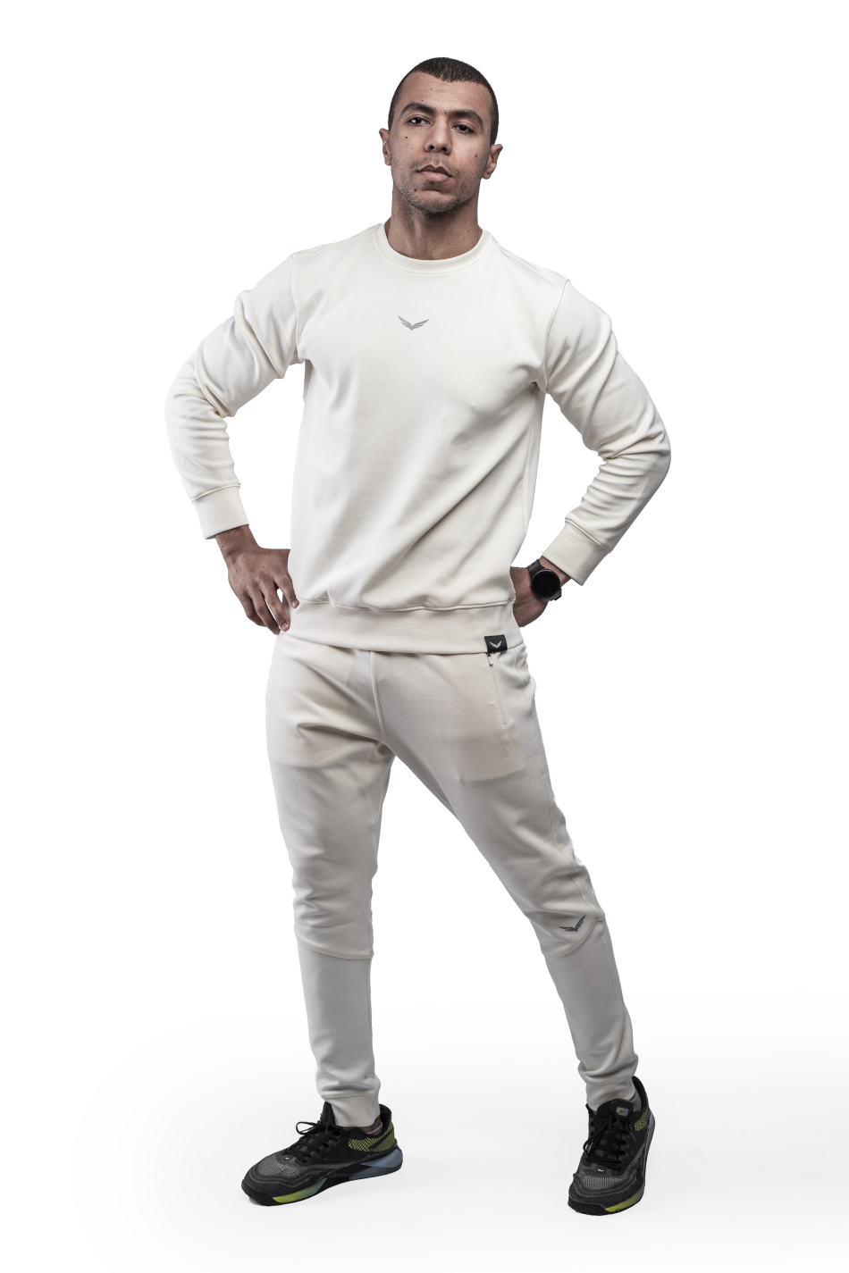 Off White Comfy-Fit Round SweatShirt